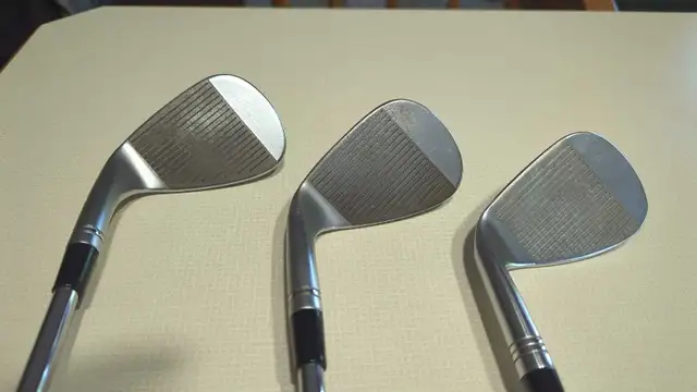Taylormade Wedge Set in Golf in Windsor Region - Image 3