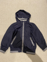 H&M boys spring/fall jacket. Size 5-6 yrs
