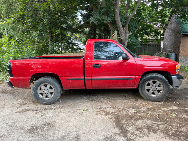 1999 gmc sierra 1500 in Cars & Trucks in Hamilton - Image 2