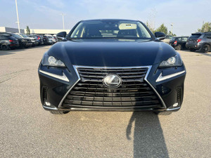 2021 LEXUS NX 300 AWD _ NO ACCIDENTS _ CLEAN CARFAX