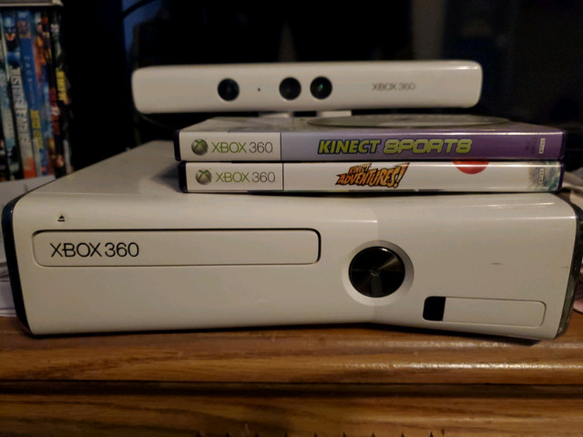 ●○●WHITE 4gb XBOX 360 KINECT BUNDLE WITH 3 GAMES●○● in XBOX 360 in Mississauga / Peel Region - Image 2