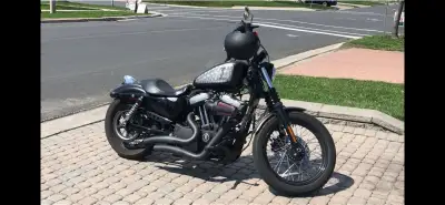 One of a kind, extremely rare model and harley paint spec New clutch All new cables New tires Fully...