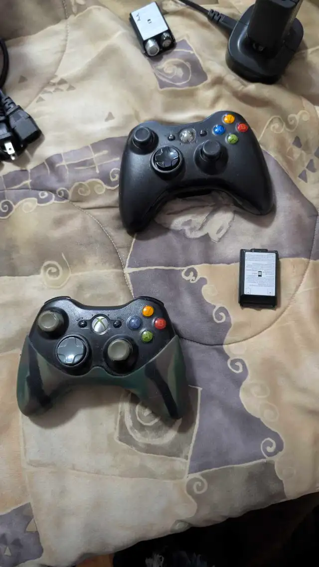manette xbox 360 in XBOX 360 in City of Montréal - Image 2