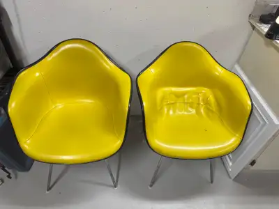 Pair EAMES HERMAN MILLER Cushioned Naugahyde Molded Fiberglass, View more