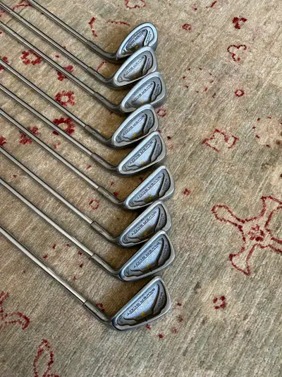 Full set of Tommy Armour 855s Silver Scott irons, right handed, stiff shaft irons. 3 iron through pi...
