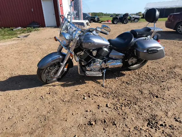 03' Yamaha star classic in Street, Cruisers & Choppers in Edmonton - Image 3