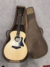 Taylor 114e acoustic guitar