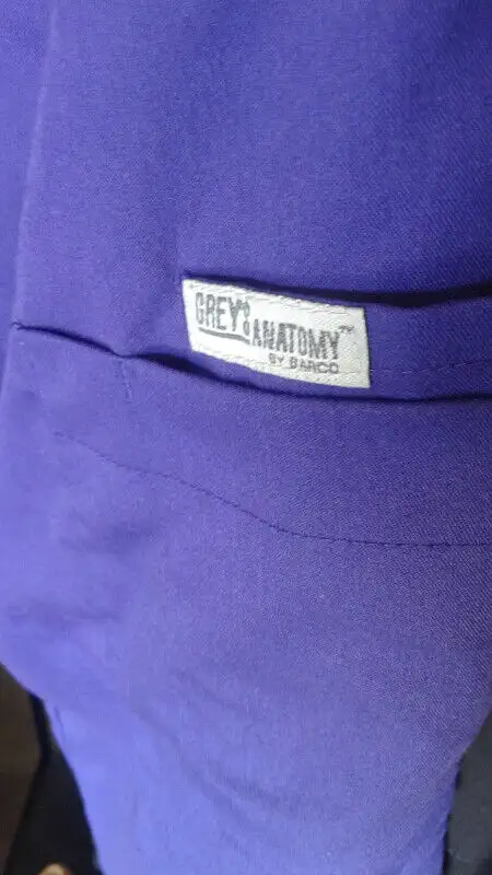Gently Used Scrubs in Women's - Other in Calgary - Image 6