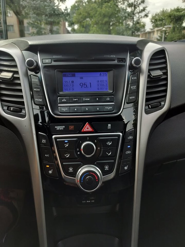 2013 Hyundai elantra gt — photo 5