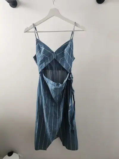 Size small adult dress, View more
