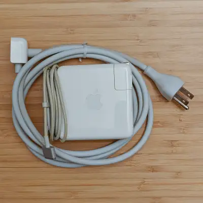 Apple MagSafe 2 Power Adapter. 85W model A1424. Extension cord included. Retail price $95 ...