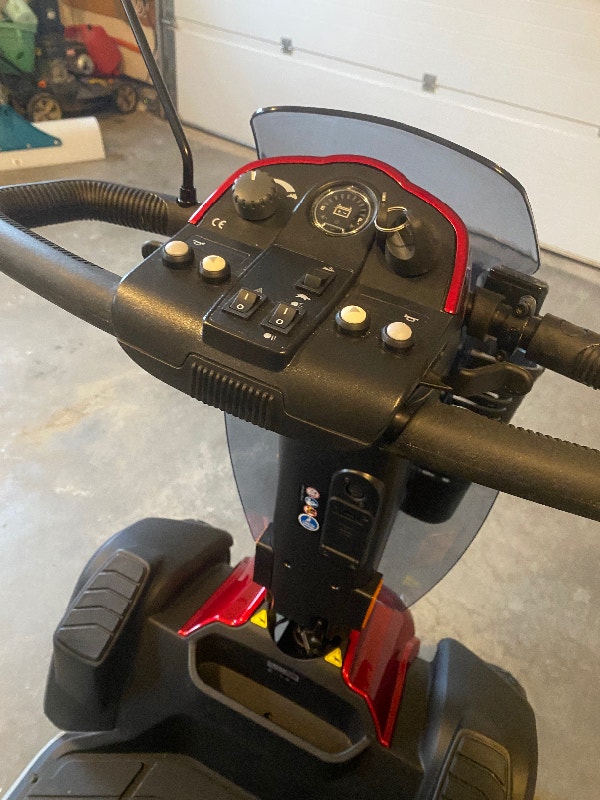 Pride persuit XL mobility scooter Health & Special Needs City of