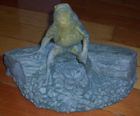 Frog On Log concrete stone statue garden pond ornament like new