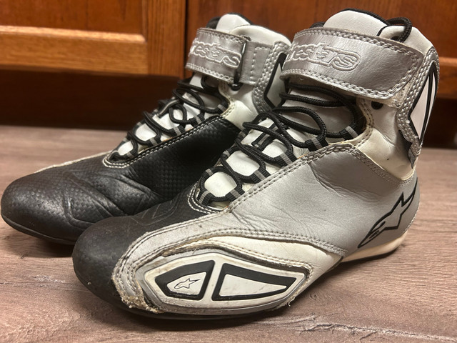 Alpine Stars motorcycle shoes - women’s size 6 in Women's - Shoes in Cambridge - Image 3