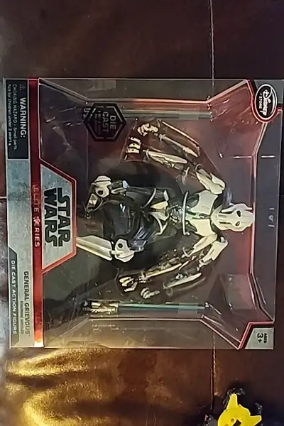 Disney Elite Star Wars- General Grievous, View more