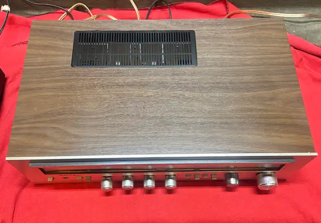 Vintage Stereo Receiver Rotel RX-403 in Stereo Systems & Home Theatre in Stratford - Image 5