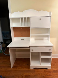 Desk with removable hutch