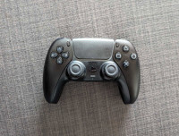 PS5 controller - like new