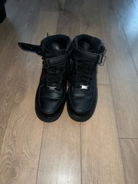 Black Nike Air Force 1s Shoes Mid 12.5