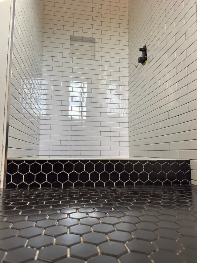  Professional Tile Installer 589175800055080961