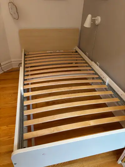 lit évolutif IKEA enfant, View more