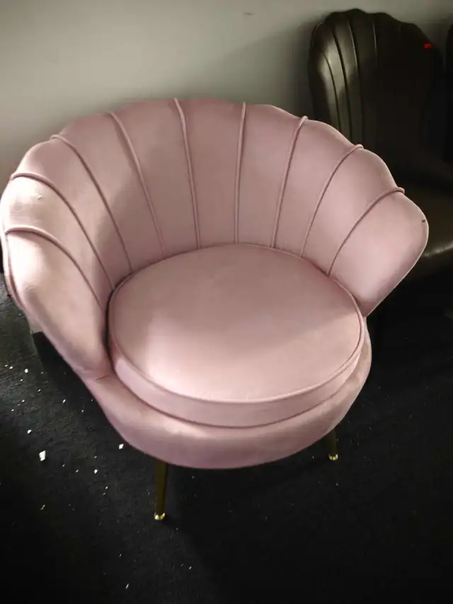 Warehouse Sale Accent Chair,Armchair,Couch,Sofa $99-$179 in Chairs & Recliners in Markham / York Region - Image 3