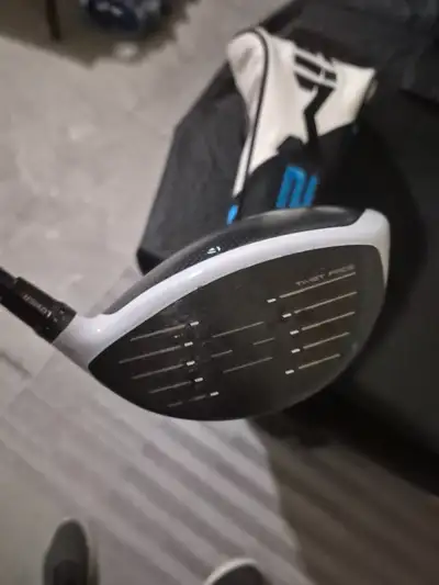 Lefthanded Taylormade driver 3 wood and  stealth hd grafite iron, View more