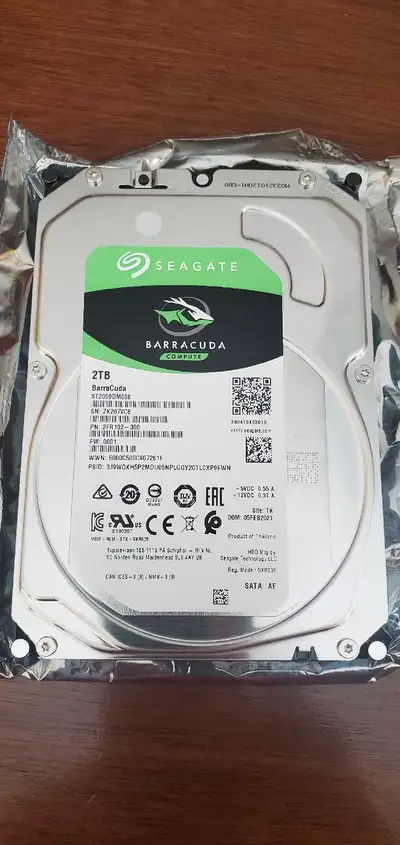 Seagate Barracuda 2TB internal hard drive NEW never used $40