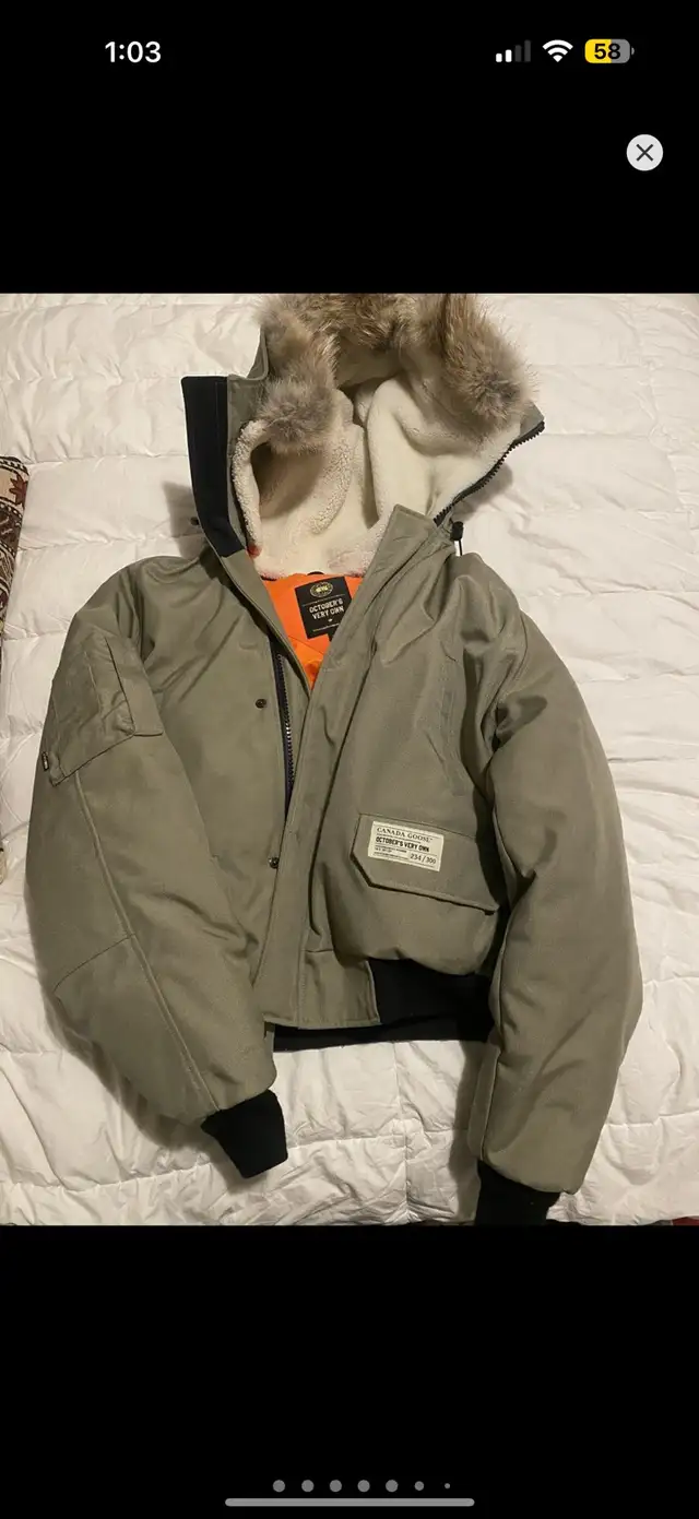 OVO x Canada Goose Large Chilliwack Bomber Jacket in Men's in Markham / York Region - Image 2