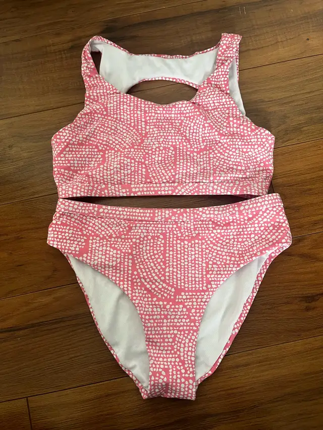 Lot vêtements pour fille in Kids & Youth in Longueuil / South Shore - Image 6