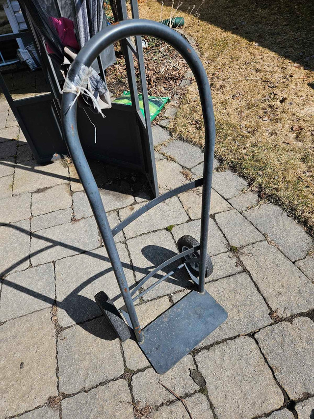 Hand Truck in Other in Ottawa