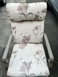 Lounge Chair with Padded Cushion