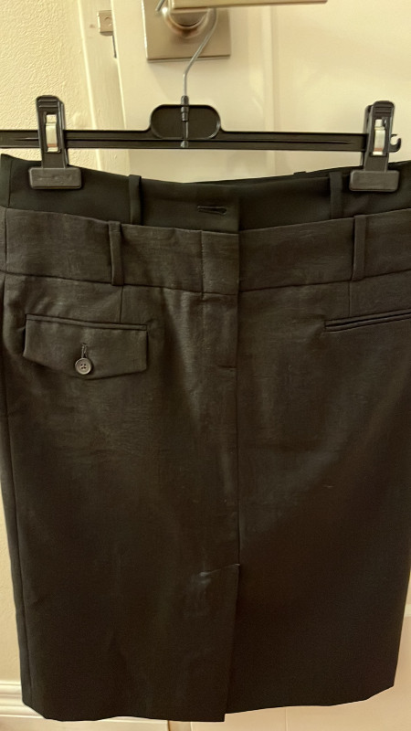 Ladies Joseph dark grey wool pencil skirt in Women's - Dresses & Skirts in City of Toronto