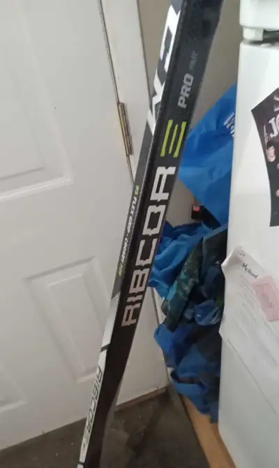 LH CCM Ribcore Pro Hockey Stick (like new), View more