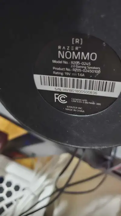 These are used Razer Nommo 2.0 gaming speakers that deliver quality sound for an immersive gaming or...