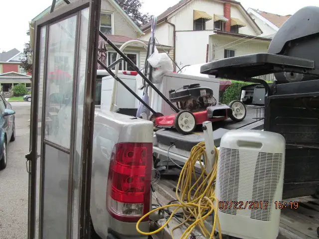 Junk Metal clean up time in Other in Stratford - Image 3