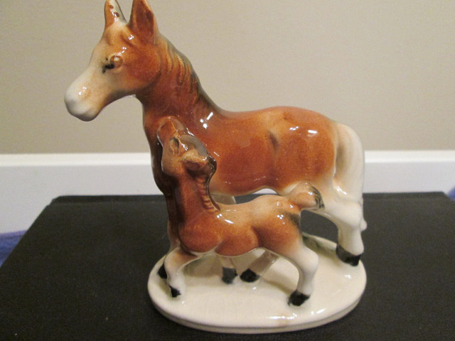 Porcelain horse and foal in Arts & Collectibles in North Bay