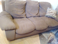 Couch (Free)