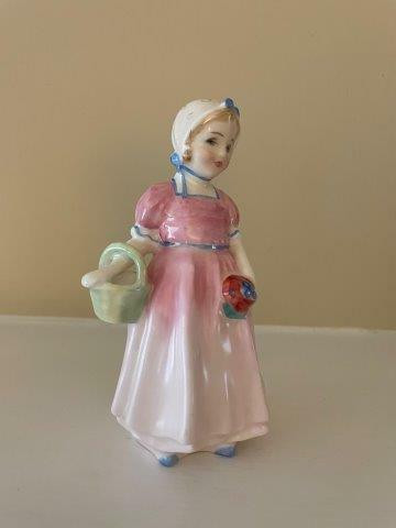 Royal Doulton Figurine Tinkle Belle HN1677 in Arts & Collectibles in Oshawa / Durham Region