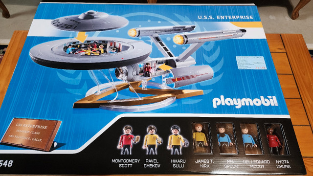 Playmobil Star Trek U.S.S. Enterprise Collectible in Arts & Collectibles in Woodstock - Image 4