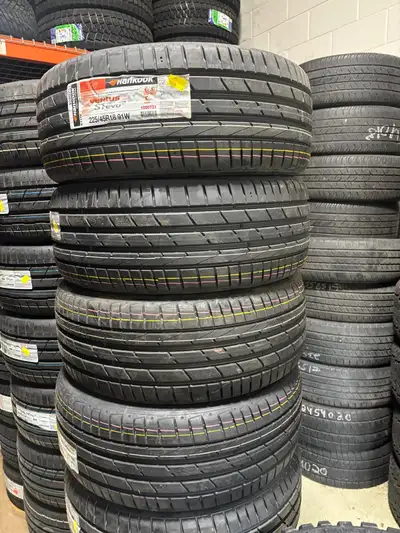 NEW 225/45/R18 Hankook Ventus–BMW 3 & 4 Series/X1/C Class/Camry/Mazda6/Juke/Cruze/Optima Set of Four...