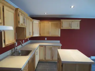 4 1/2 rue Patry (Cap-de-la-madeleine), situé dans le secteur Marmen, 1100$ par mois, Complètement ré...