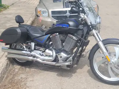 Always stored indoors over the winters.2005 victory Vegas. 1634cc,fuel injected, oil cooled belt dri...