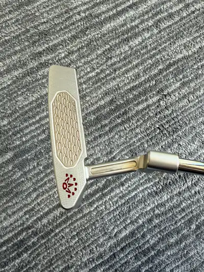 Scotty Cameron Studio Style Squareback 2, View more