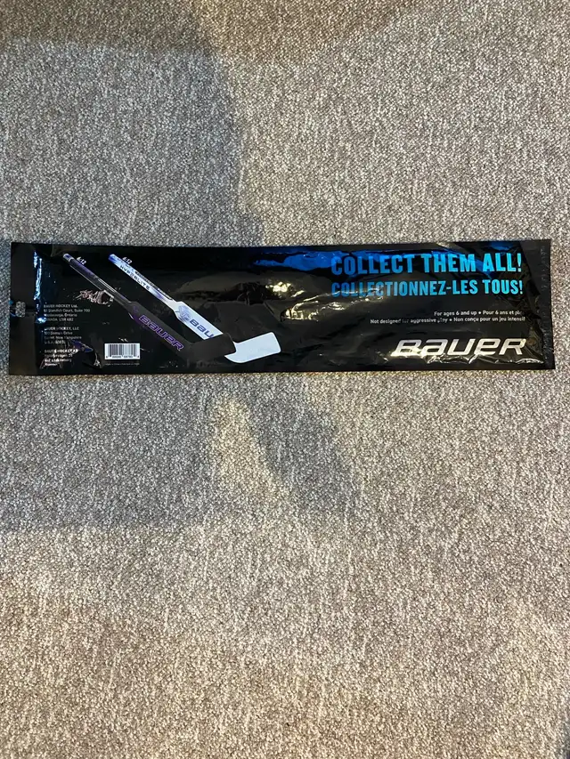 Bauer Mystery Mini Stick 2024 Goalie Left in Hockey in Oakville / Halton Region - Image 2