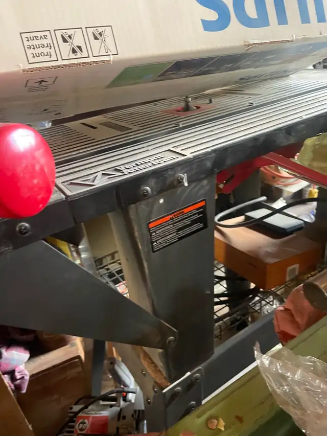 Router Table With Stand   LAST CHANCE.  MUST GO! in Power Tools in Calgary - Image 3
