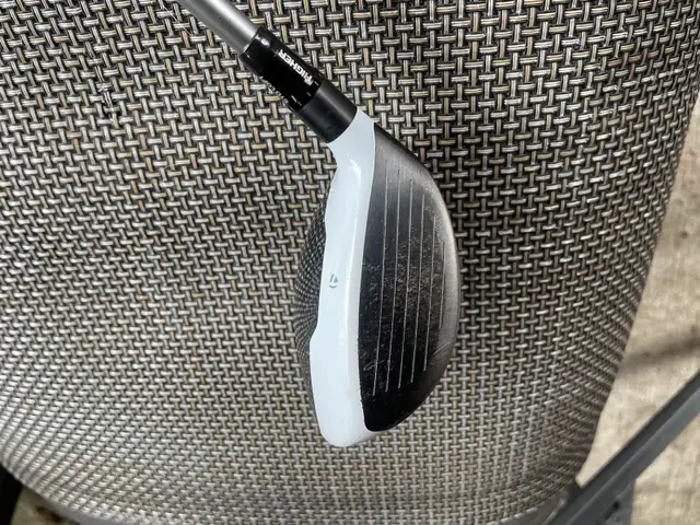 3 wood RH diamana stiff shaft Taylormade m1 in Golf in Guelph - Image 5