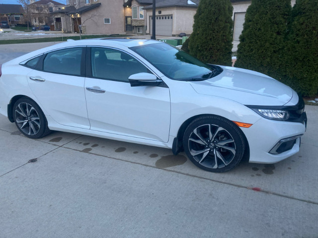 2020 Honda Civic Sedan Touring dans Autos et camions  à Winnipeg