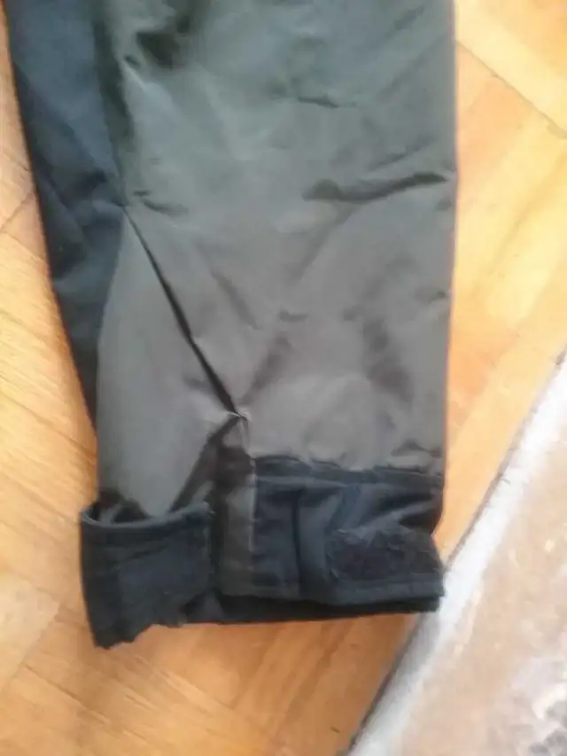 North face goretex jacket in Men's in Laval / North Shore - Image 6