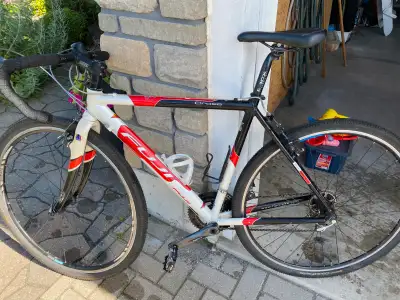 Fuji Gravel/Cross Bike, View more